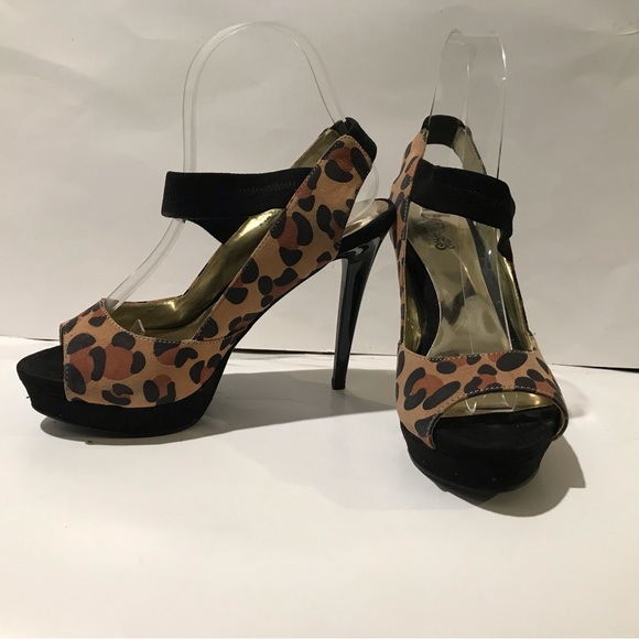 Carlos Santana Shoes - Carlos by Carlos Santana Peep Toe Slingback Heels Suede Leopard Print Size 6 1/2